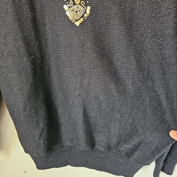 EUC VINTAGE STYLE ALFRED DUNNER JEWELED CHEST BLACK PULLOVER SWEATER SIZE M (P) - Picture 6 of 9